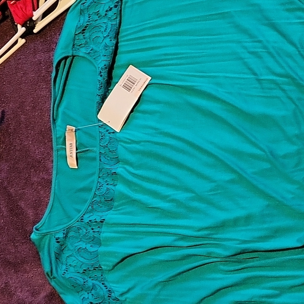 Green Drawstring Dress - Picture 2 of 4